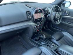 MINI Countryman Photo 2