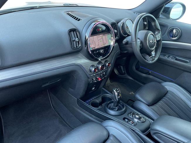 MINI Countryman Photo 2