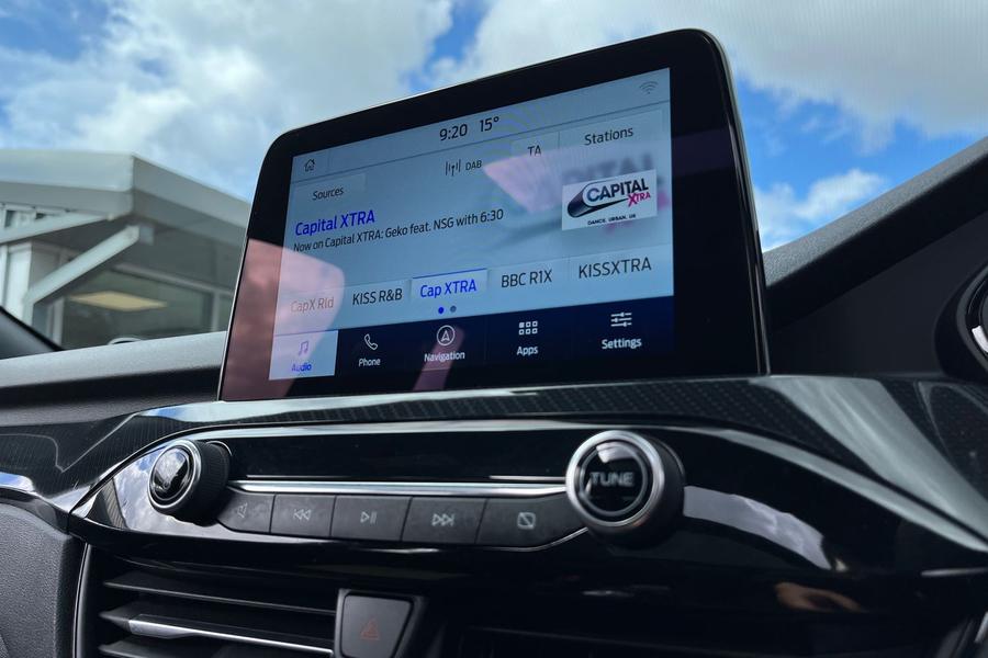 Ford Kuga Photo autoimg-2362b4acab919de022f653f02055596cec3e0174.jpg