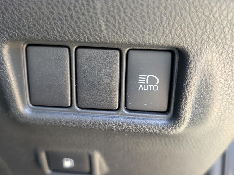 Used Toyota C-HR NV21USD 41
