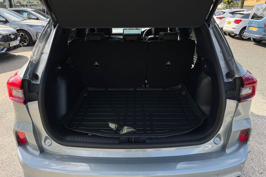 Ford Kuga Photo autoimg-236ac069a6e1f20bc99fda59a3c09891c7028aef.jpg