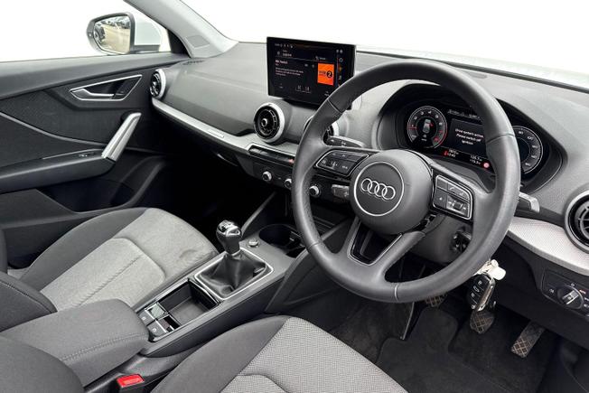AUDI Q2 Photo 6