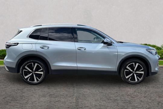 Volkswagen Tiguan Photo autoimg-236b10d4bd855c43429426930c05b84e123cadbd.jpg