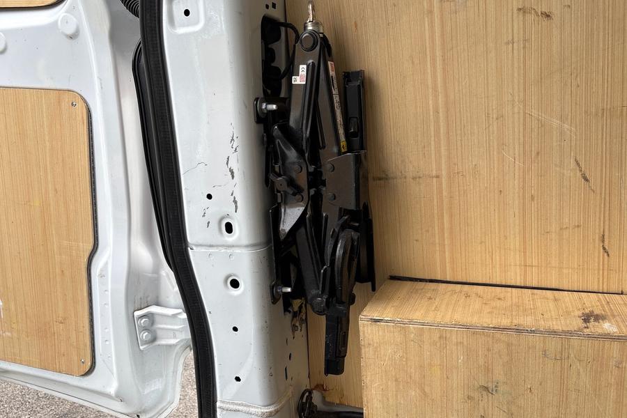 Ford TRANSIT CUSTOM Photo autoimg-236b5719ac68767468f9b8457b74a8c5204bcc0d.jpg