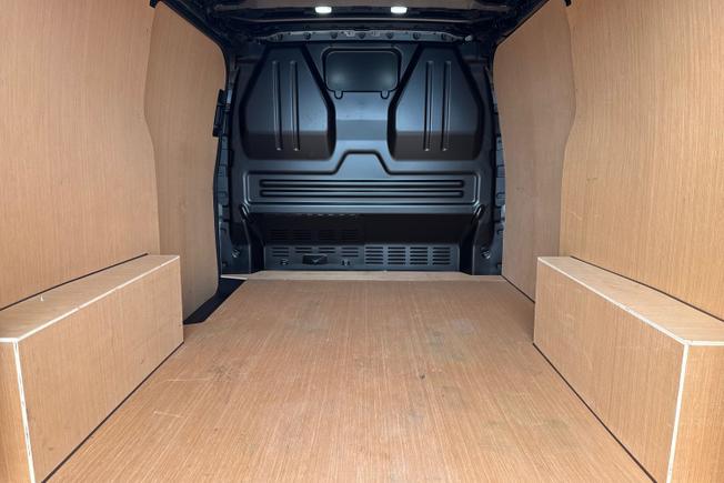 VOLKSWAGEN Transporter Photo 12
