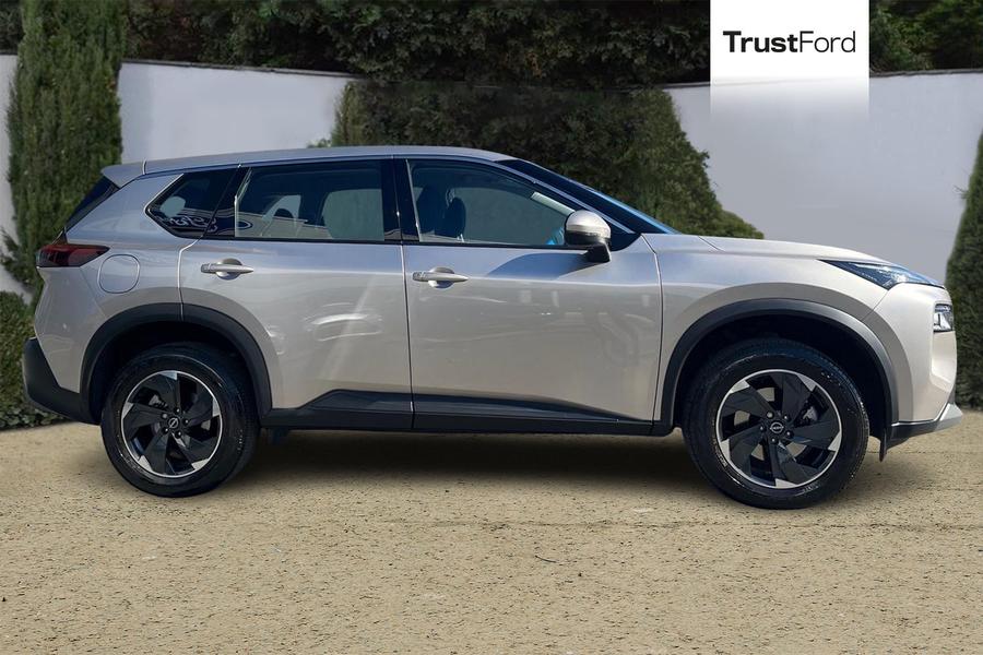 Nissan X-TRAIL Photo autoimg-23798e0cda59ddd8372ed9b8a395eebfdd7ee53f.jpg