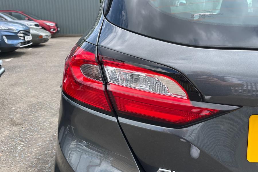 Ford FIESTA Photo autoimg-23813c94df8b01380ea06f58e5db4f1f930e1941.jpg