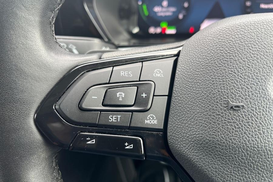 Ford TRANSIT CONNECT Photo autoimg-238390a0e58b76b27024dfe9ef019a63033a5957.jpg