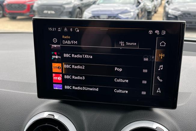 AUDI  SQ2 Photo 39
