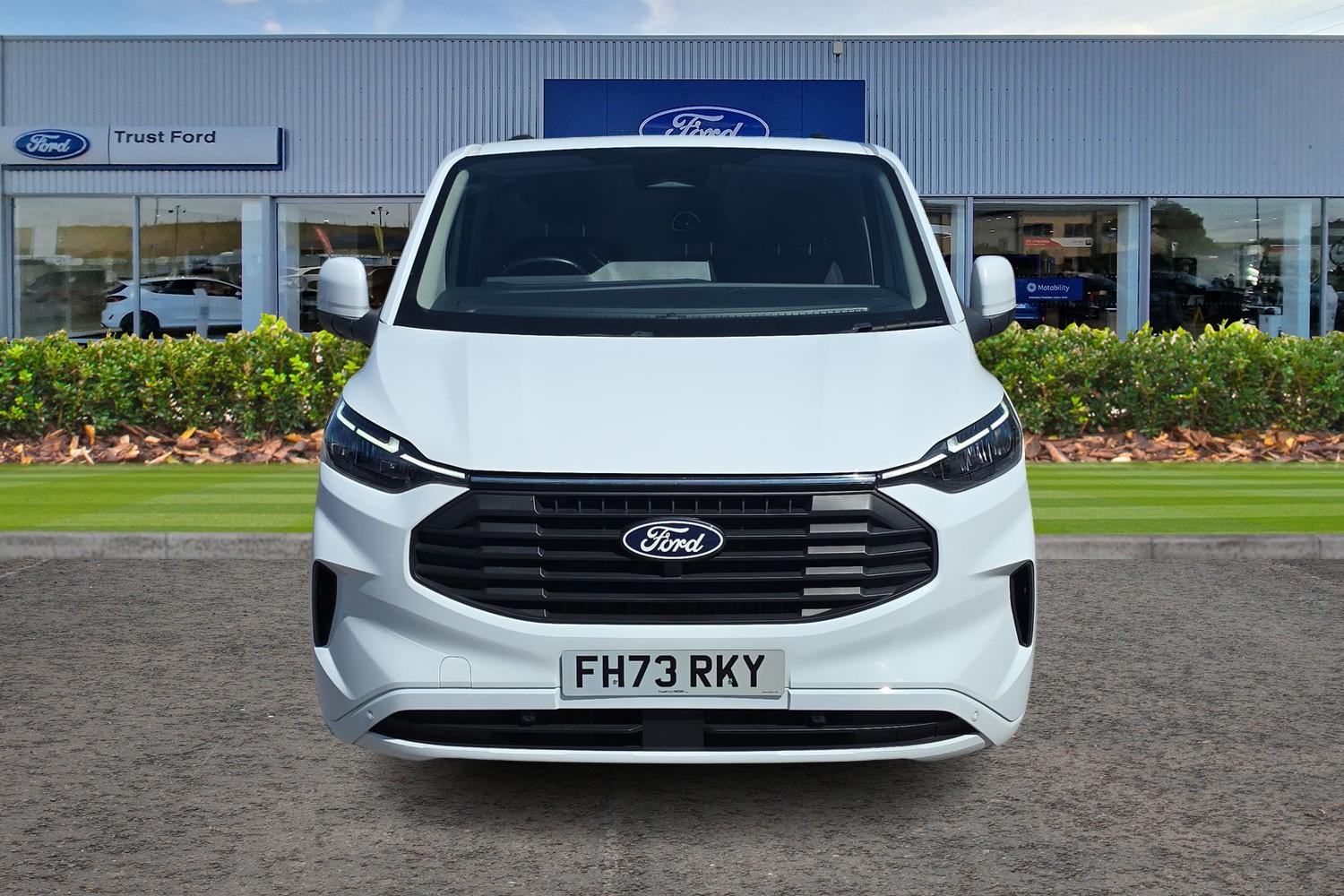 Ford Transit Custom Photo 11