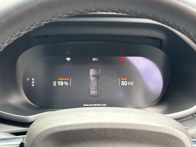 POLESTAR Polestar 2 Photo 15