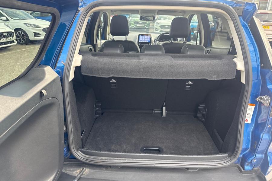 Ford ECOSPORT Photo autoimg-238a6336b3998a27db2d98dcdc78ade006fe4412.jpg