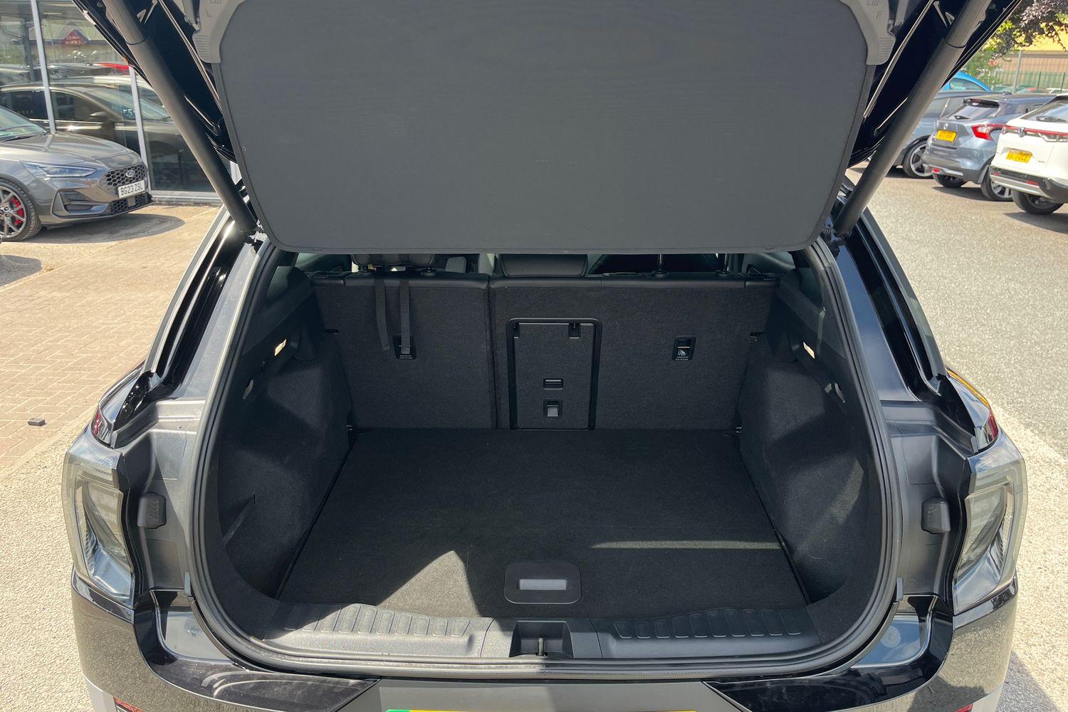 Ford Explorer Photo 20