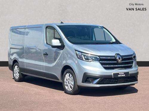 Used 2024 RENAULT TRAFIC  LWB  LL30 Blue dCi 130 Extra [Safety] at Carco Group