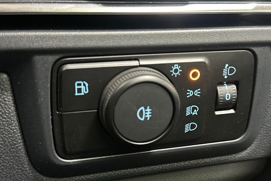 Used Ford TRANSIT CUSTOM LL75RVM 27