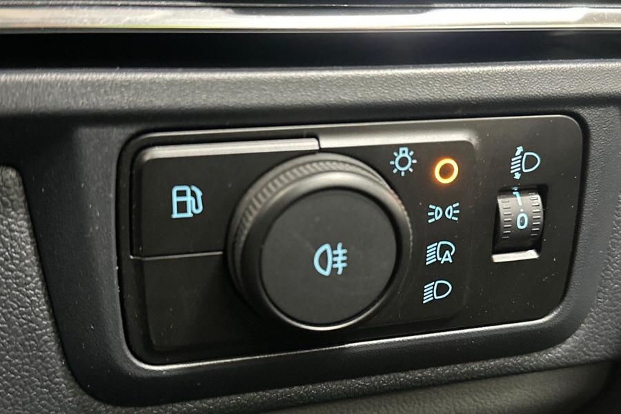 Ford TRANSIT CUSTOM Photo autoimg-239264dcdebc673a54b15657c007e21d5252f50c.jpg