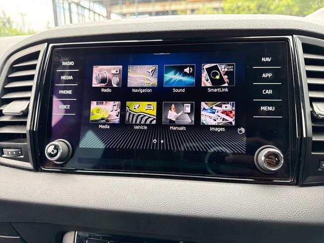 ŠKODA Karoq Photo 13