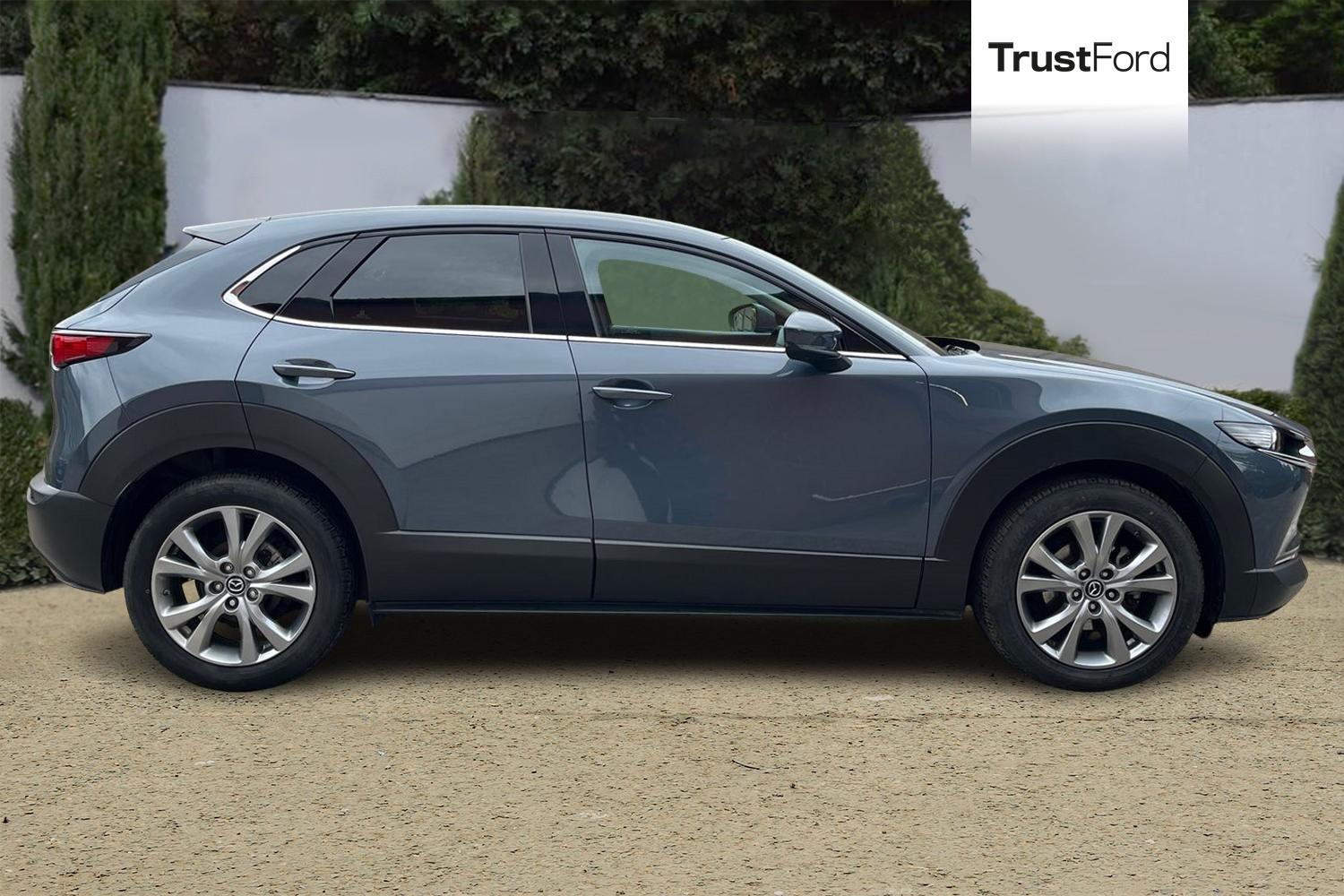 Mazda CX-30 Photo 2