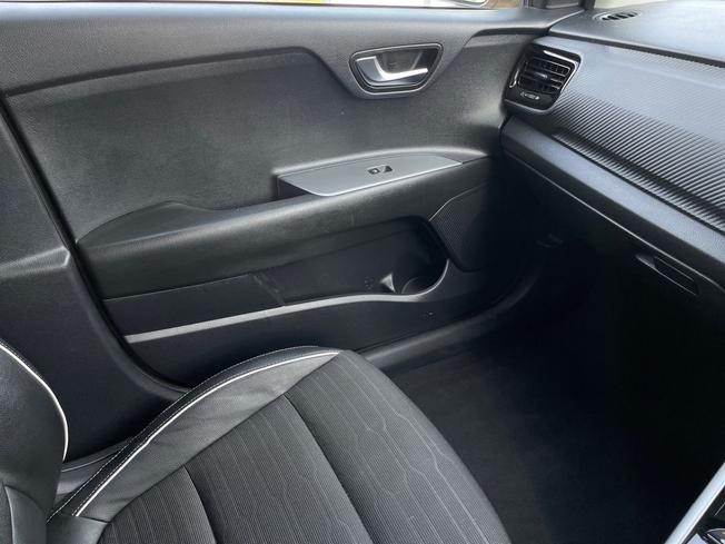 KIA Stonic Photo 49