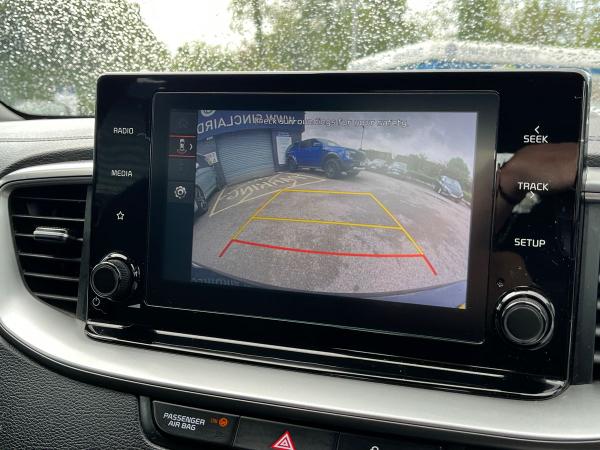 Kia Ceed Photo autoimg-2399c163b85d961bf698f58cf288b50475725498.jpg