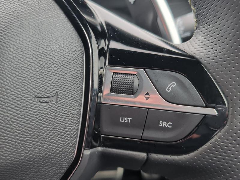 Used Peugeot 208 YT74LXX 36