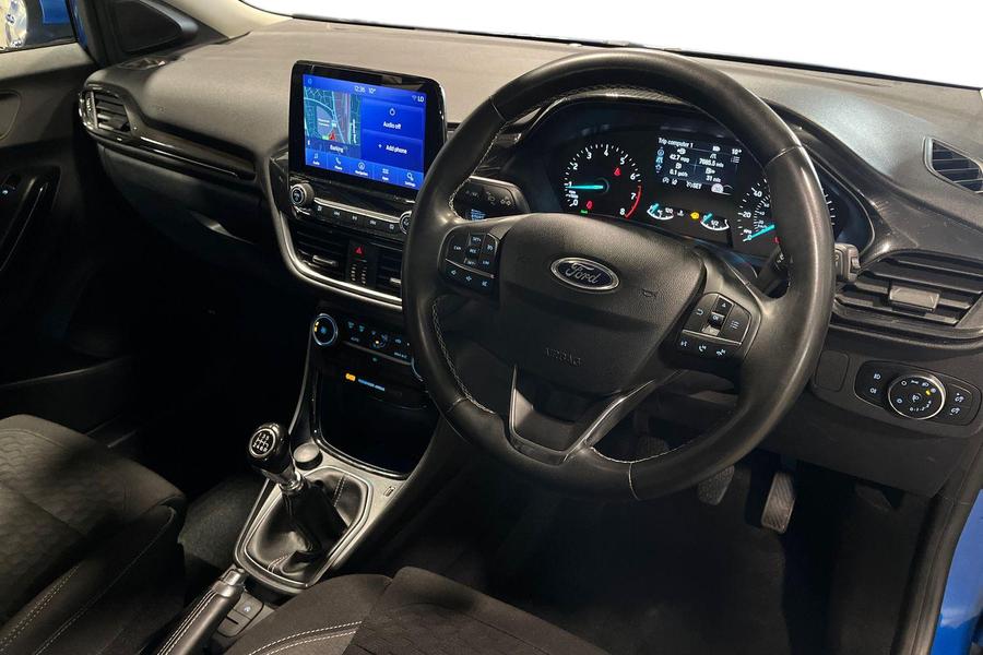 Ford PUMA Photo autoimg-239e580265ff946a0e61fce3610f00576e0e9edf.jpg