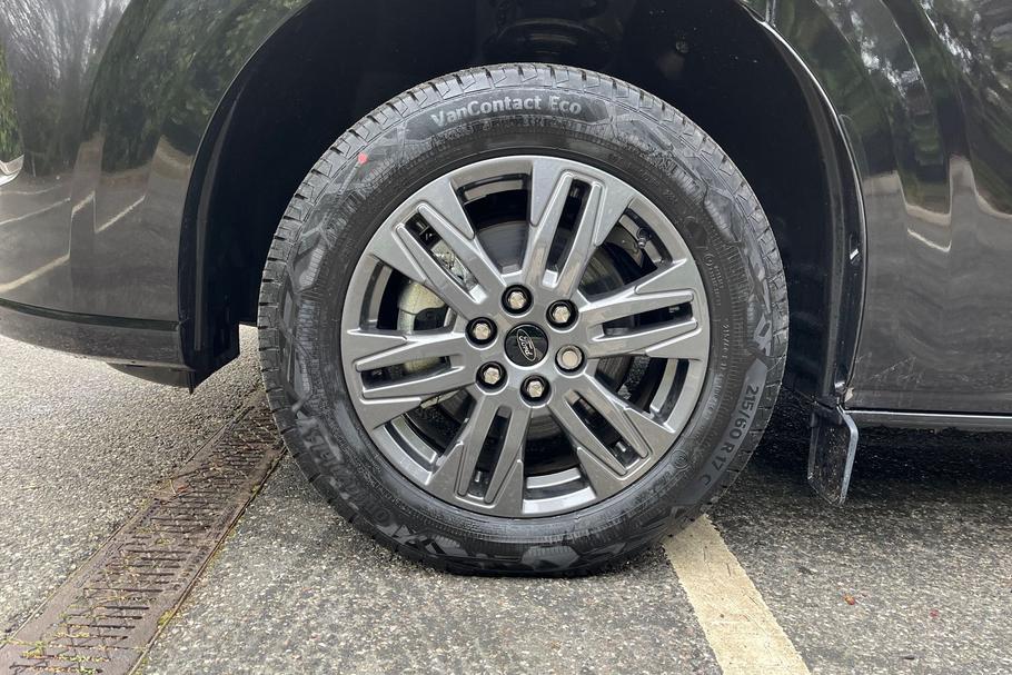 Used Ford E-TOURNEO CUSTOM 7