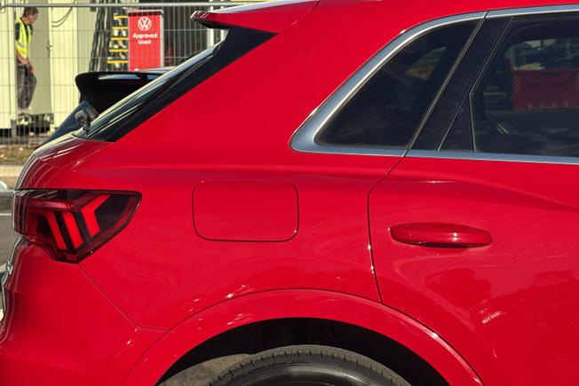 AUDI Q3 Photo 50
