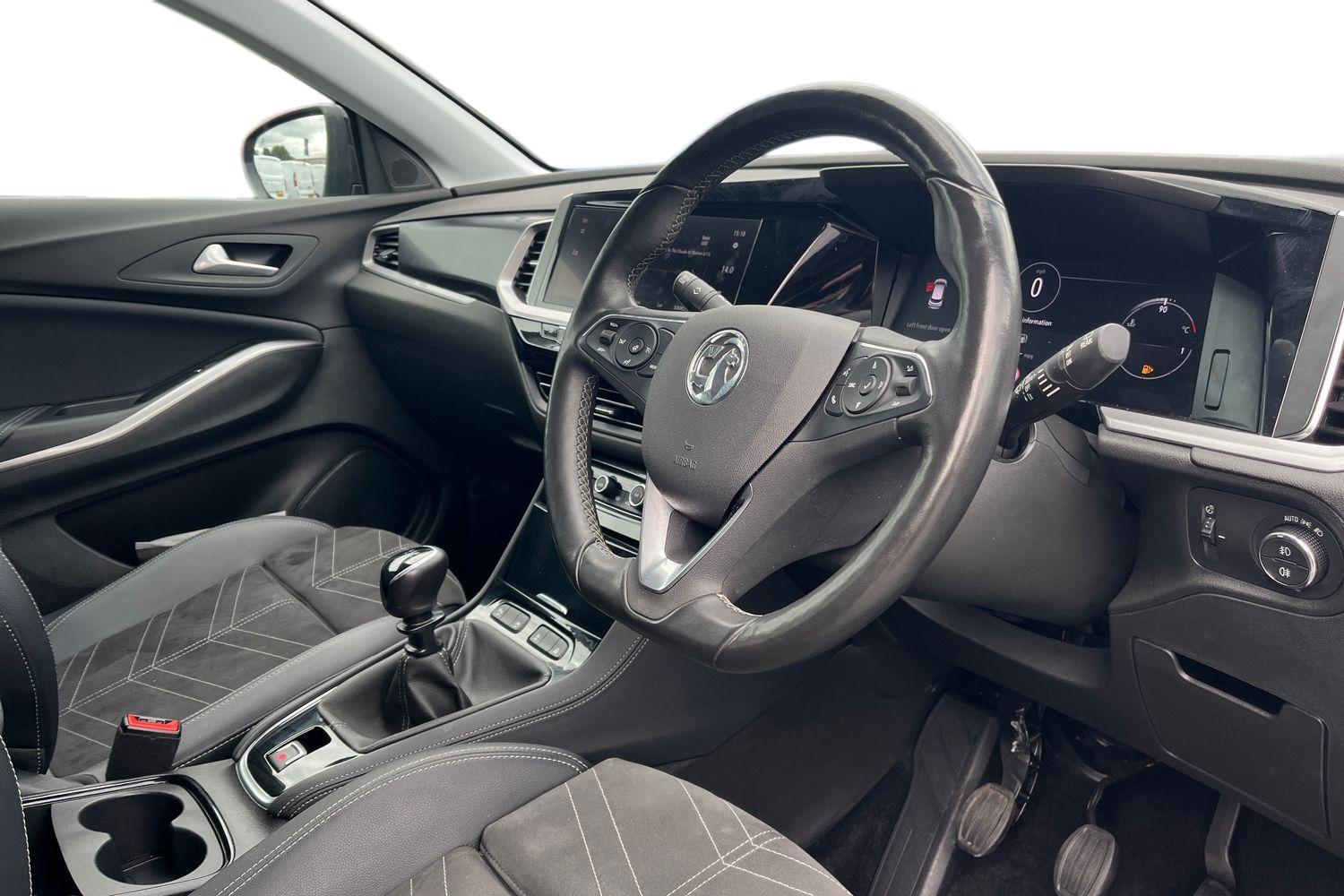 Vauxhall GRANDLAND Photo 8