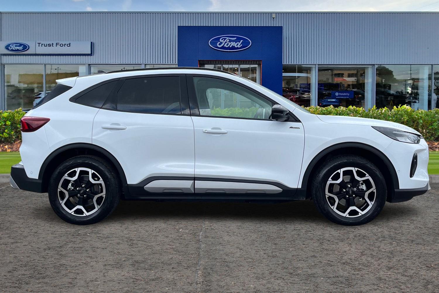 Ford KUGA Photo 2