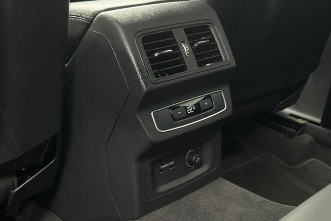 AUDI Q5 Photo 25