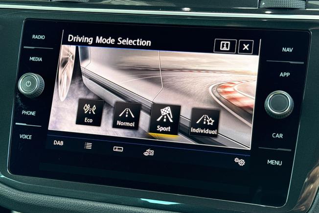 Volkswagen Tiguan Photo 28
