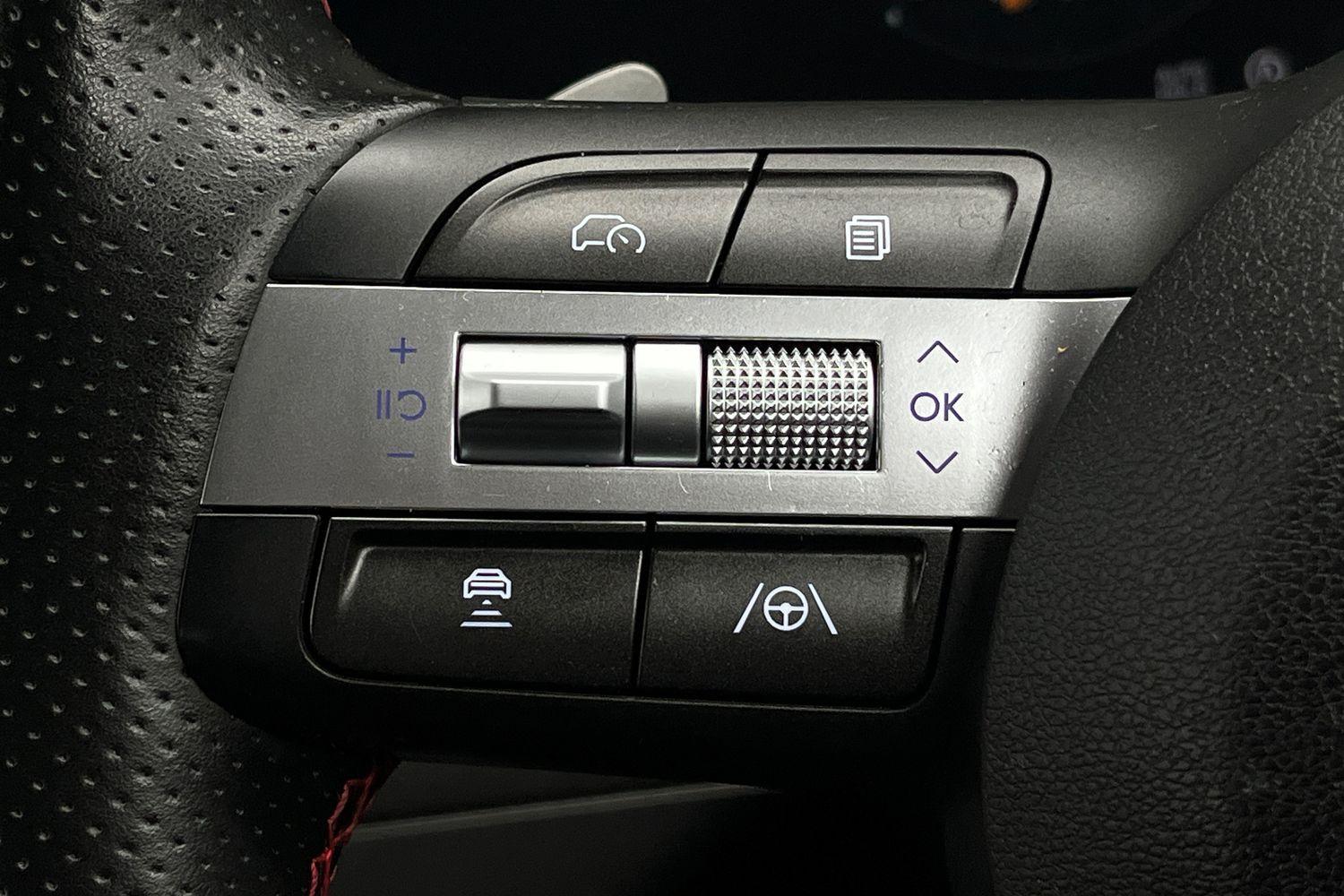Hyundai KONA Photo 30