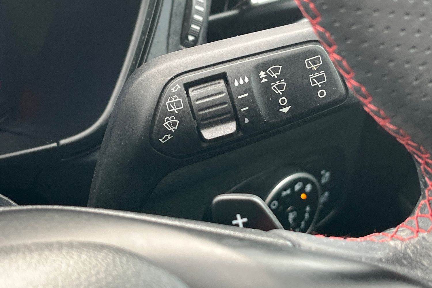Ford Focus Photo 14