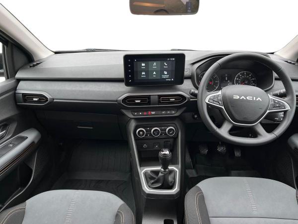 Dacia Jogger Photo autoimg-23b7ecd8a9141e54ad1a70010335d8aaf067685b.jpg