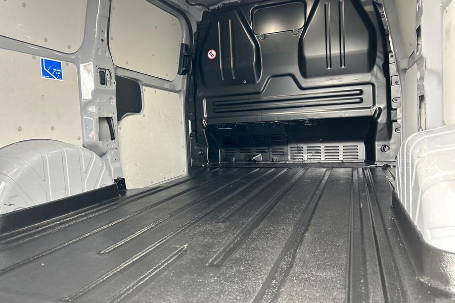 Ford TRANSIT CUSTOM Photo autoimg-23b8f513c6ad64eaf16124d4163665c0219ae2de.jpg