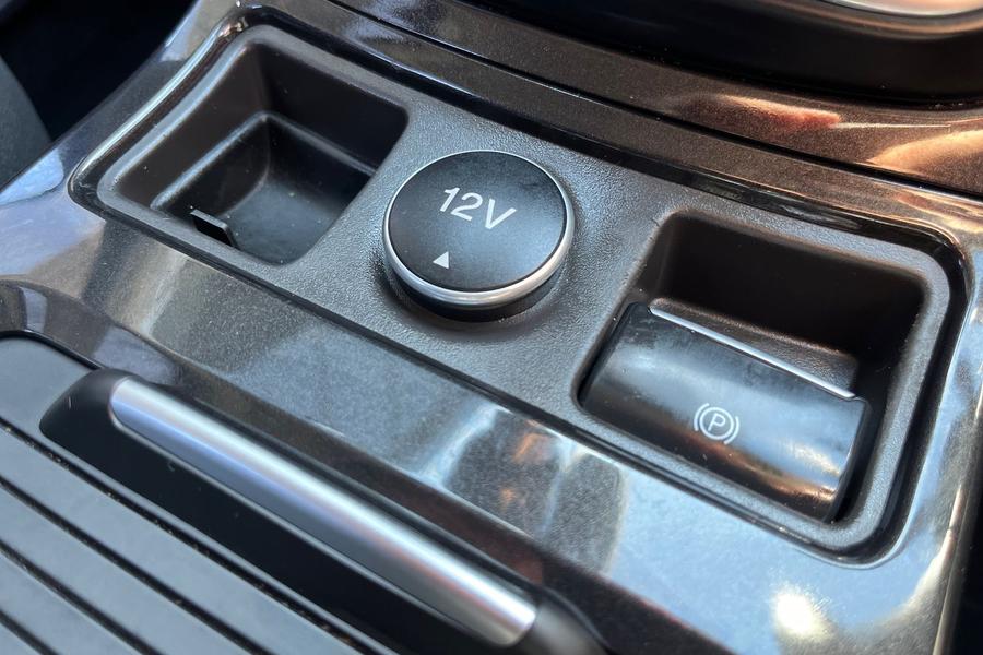 Ford KUGA Photo autoimg-23bda67e609450b03f14ba063b57b76aaa9b6d9b.jpg