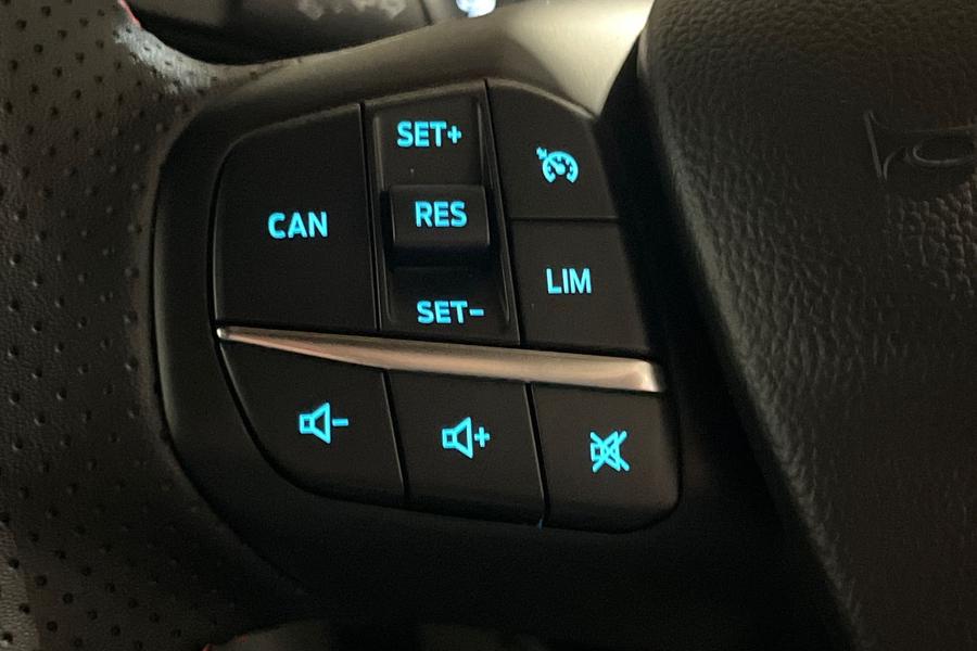 Ford Focus Photo autoimg-23c0ba5071235cb0d3ba164835dad7c6202532b8.jpg