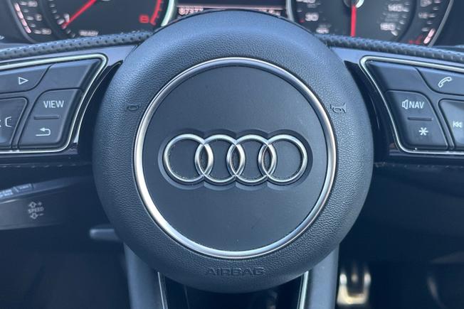 AUDI A4 Photo 34
