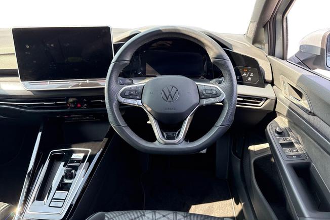 VOLKSWAGEN Golf Photo 11