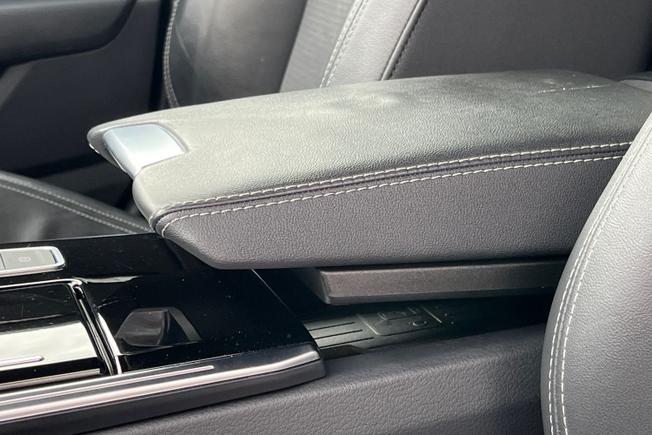 AUDI A6 Avant Photo 36