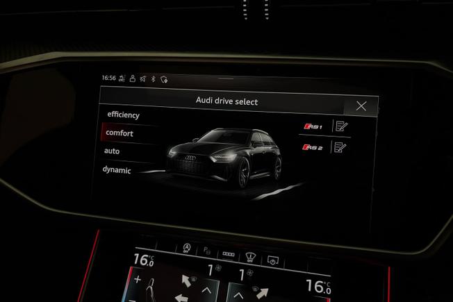 AUDI RS6 Photo 23