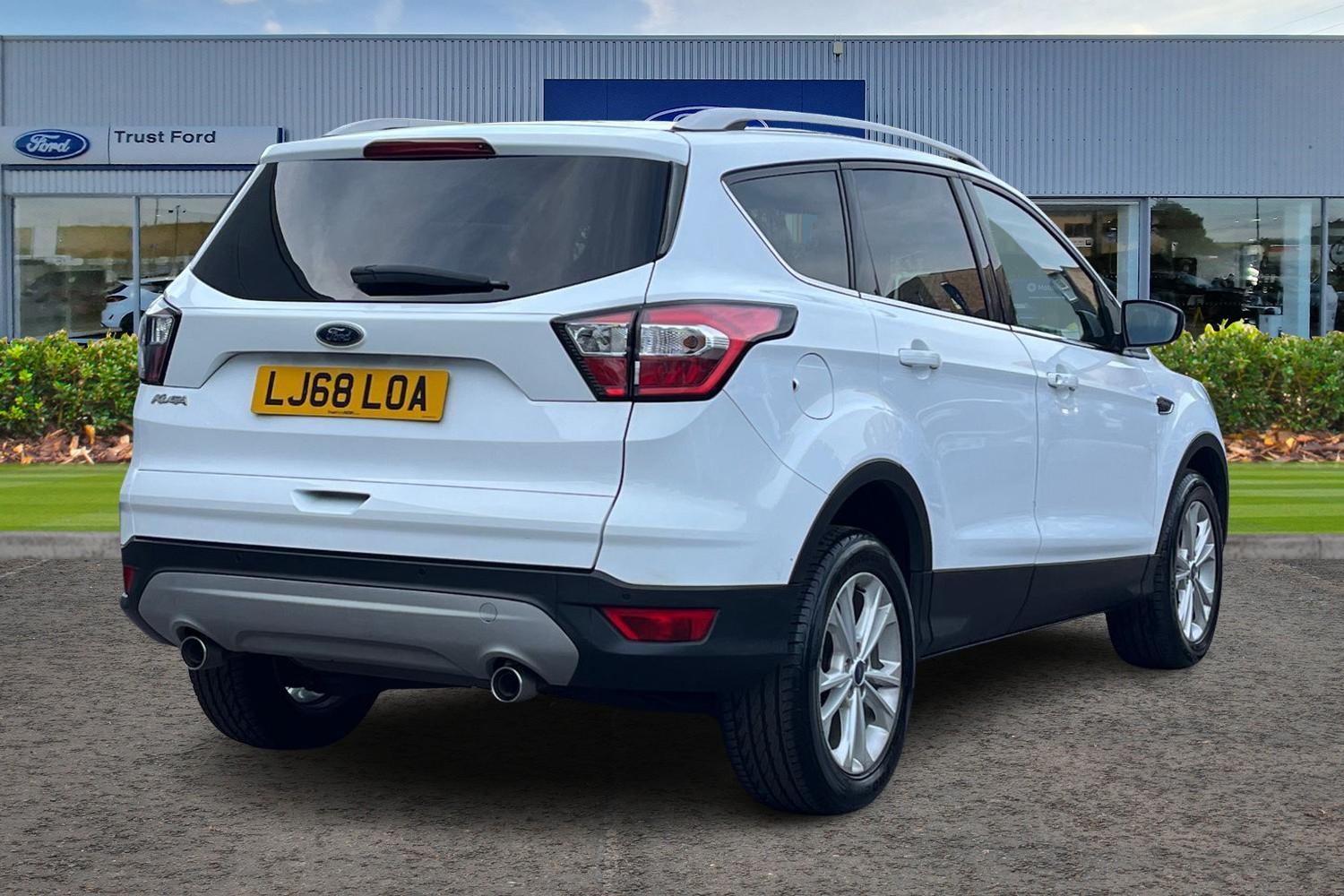 Ford KUGA Photo 3