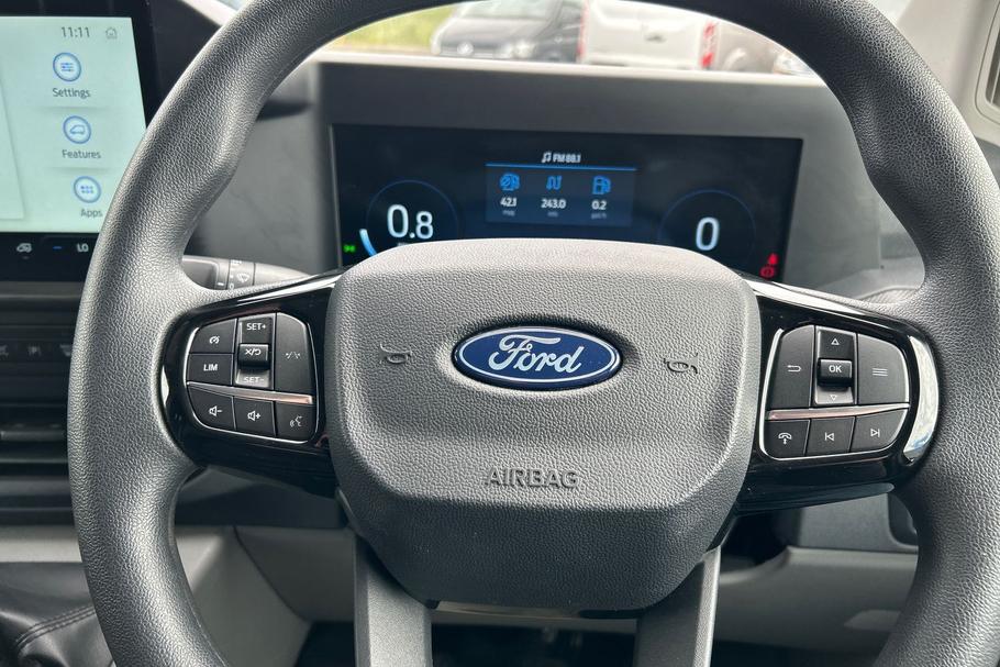 Used Ford TRANSIT CUSTOM WO25UZF 39