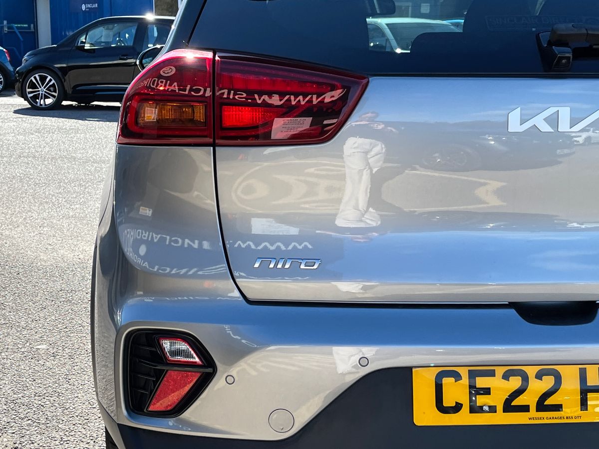 Kia Niro Photo 17
