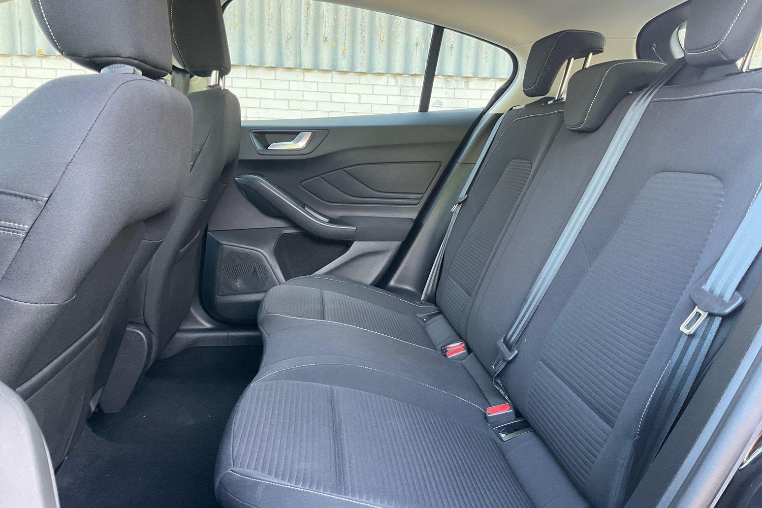 Ford Focus Photo 19
