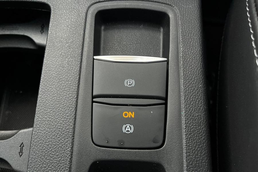 Ford Focus Photo autoimg-23d77c894c30ff9b6f091fdd7485fb0231d95aac.jpg