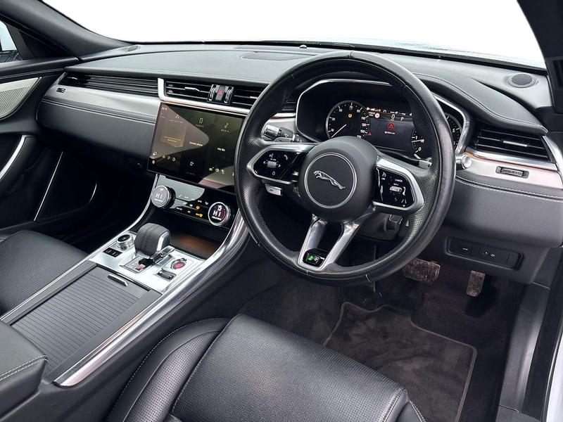 Used Jaguar XF YK21ZHJ 10