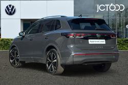 VOLKSWAGEN Tiguan Photo 3
