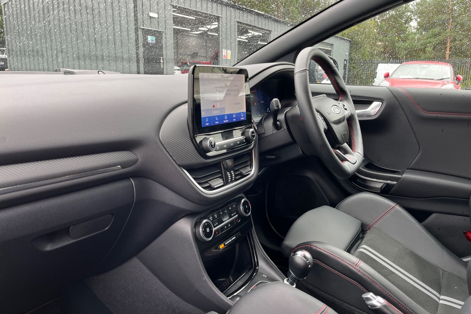 Ford PUMA Photo 17